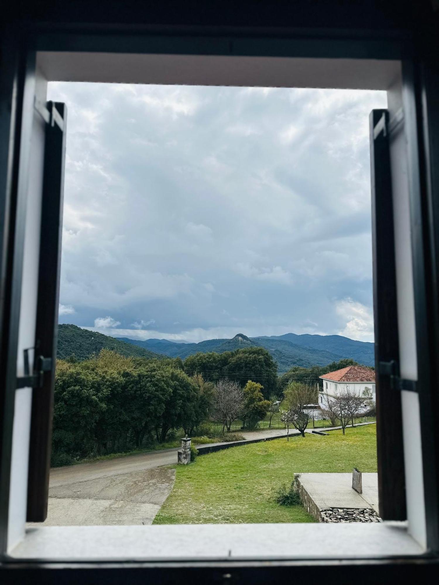 Panthoron Tzoumerka Vourgareli Exterior foto